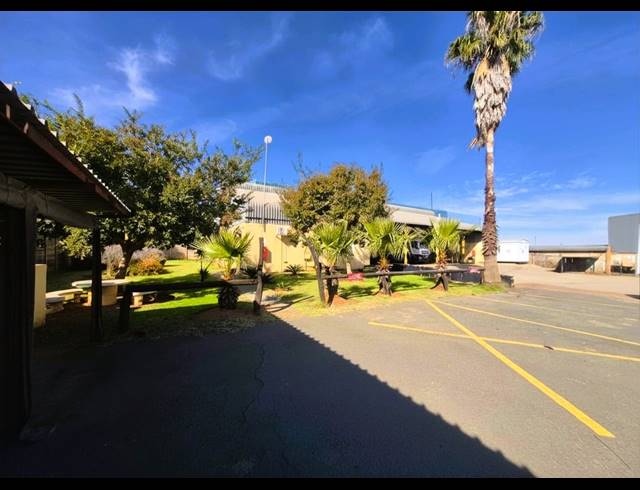 M² FACTORY FOR SALE IN SASOLBURG INDUSTRIAL ZONE 2